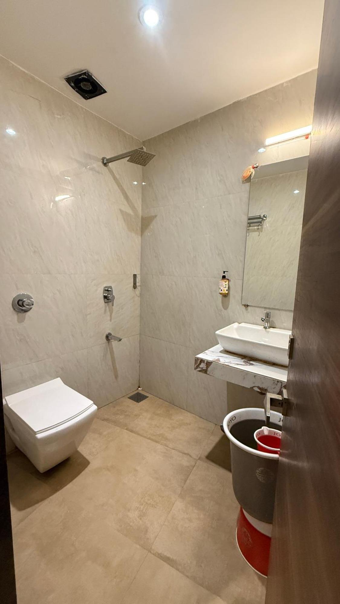 M E R I T O N Hotel T-2 Βομβάη Εξωτερικό φωτογραφία